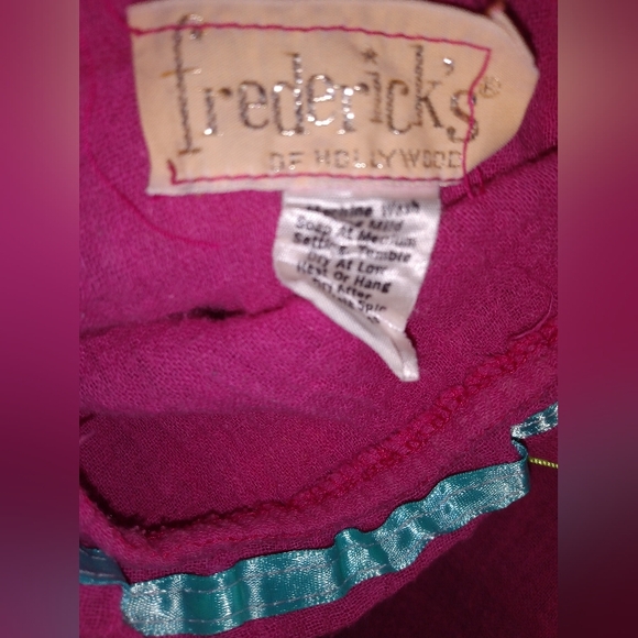 Vintage Y2K Fredrick's of Hollywood Pink Embroidered Dress. - Picture 4 of 5